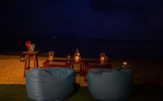 The Tropical Beach Resort