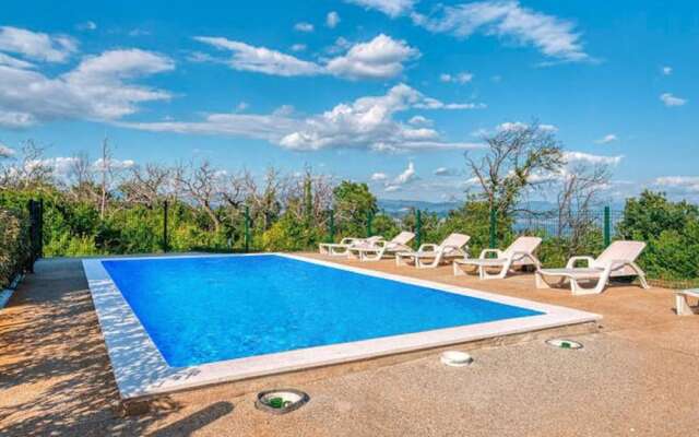 Secluded Holiday Home in Lovran With Garden