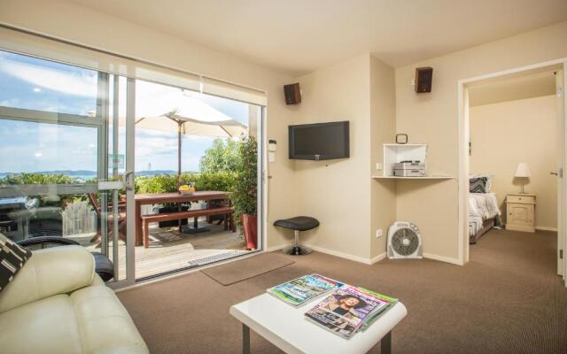 Tahi Lodge - Matakana Coast