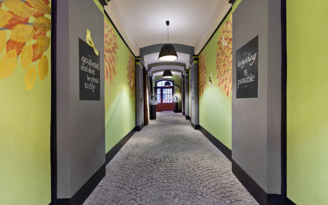 Oasis Prague Apartments