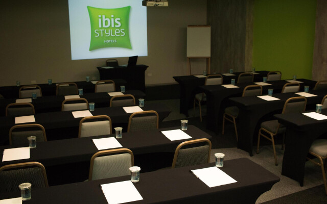 ibis Styles Curitiba Centro Cívico