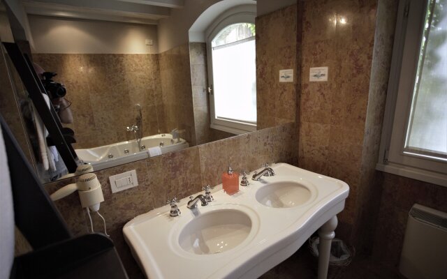 Santellone Resort