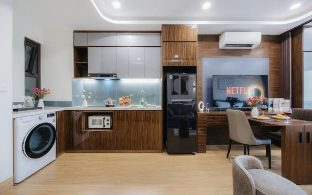 Wisteria Luxury Apartment