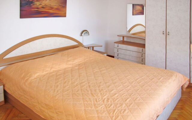 Andriana (SIB225) 13876