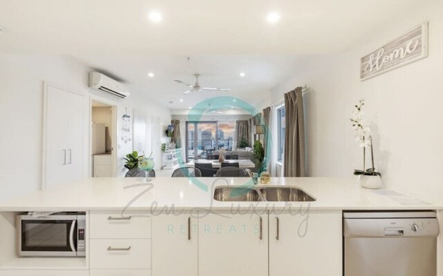 ZEN OCEAN BLISS - 2BR  Cozy Apt Sea View