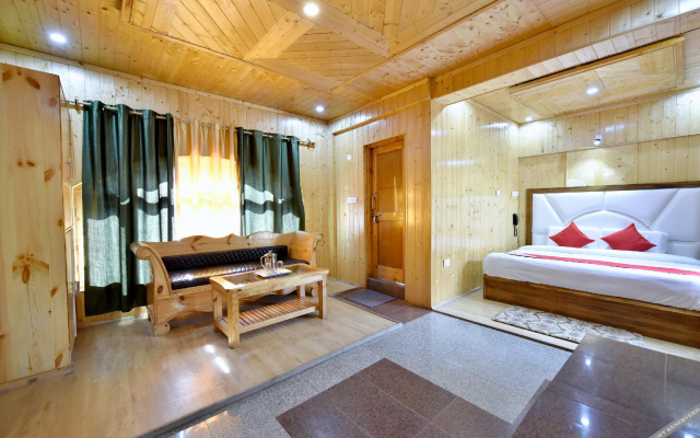 OYO 12271 Avenue Manali