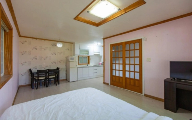 Pyeongchang Healing Hasigae Dog Pension