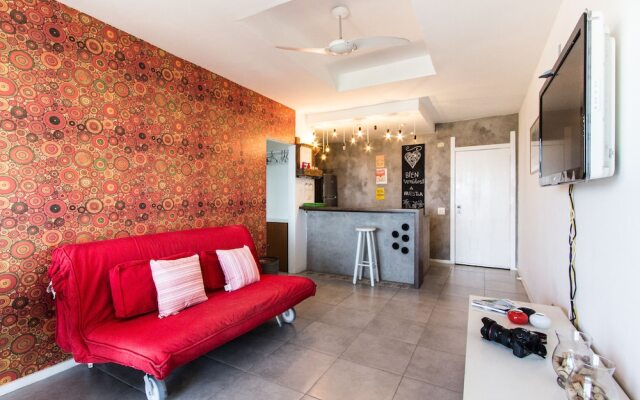 Omar do Rio - Apartamento V210