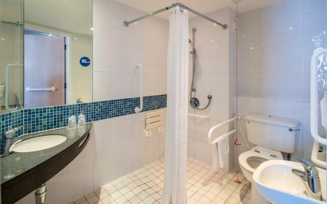 Holiday Inn Express Leicester - City by IHG