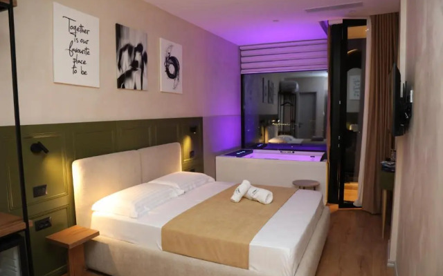 Z art Hotel