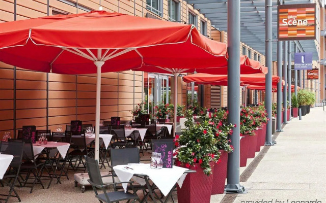 Crowne Plaza Lyon - Cité Internationale by IHG