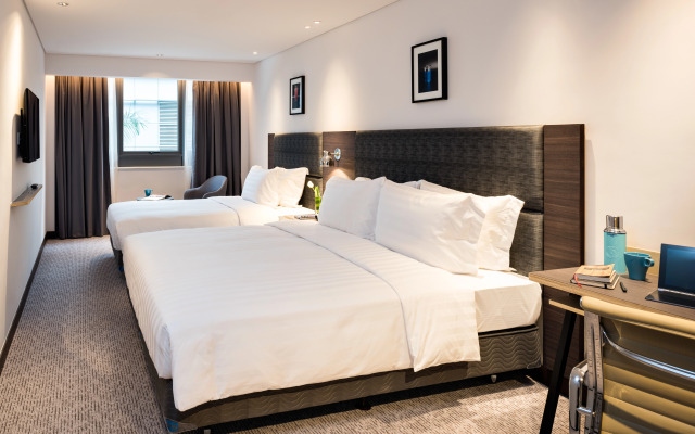 Camlux Hotel