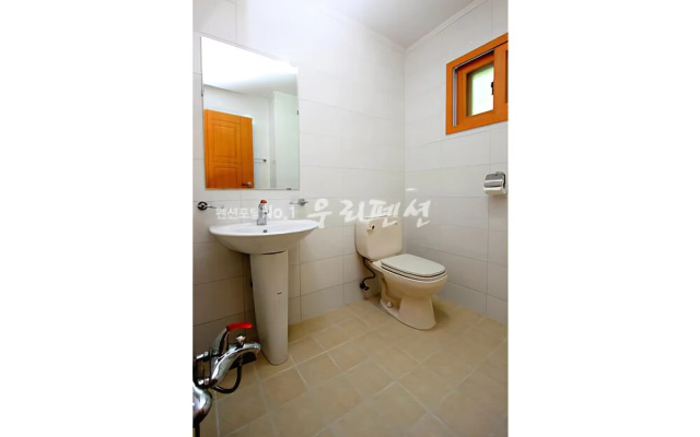 Gangneung Sunrise Pension