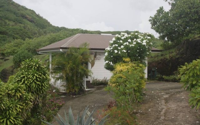 Apoomatai Bay Bungalow in Huahine, French Polynesia from 410$, photos, reviews - zenhotels.com