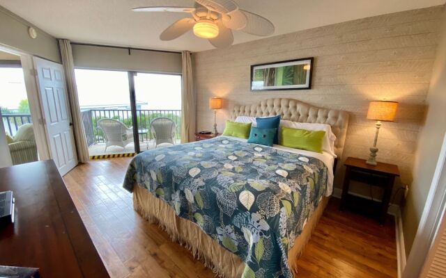 Sun Plaza West - 214