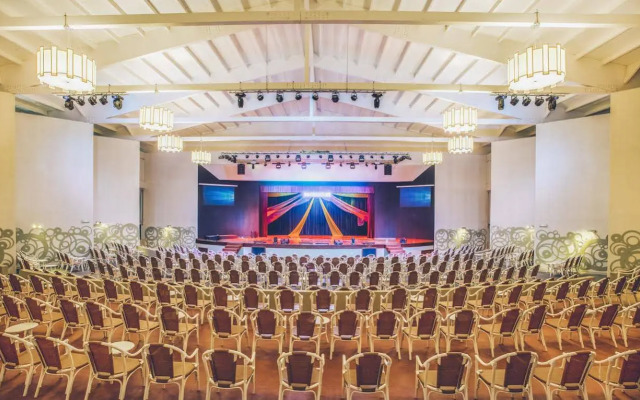 Iberostar Selection HolguA­n