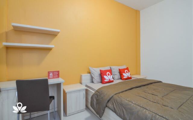 ZEN Rooms Kebagusan Raya 21