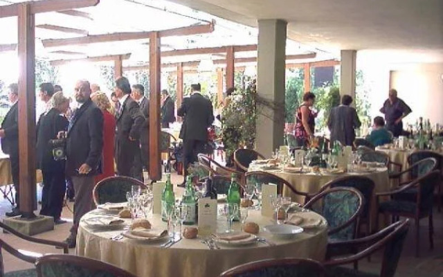 Hotel Holiday Hill