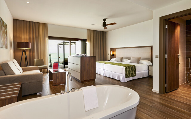 RIU Atoll All inclusive Hotel