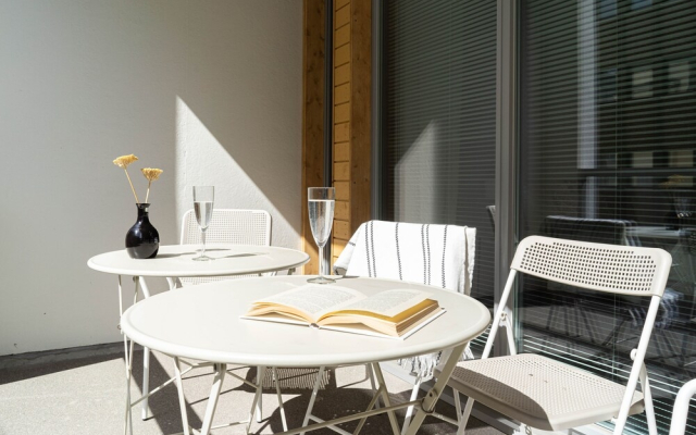 Amazing 2BR at City Center