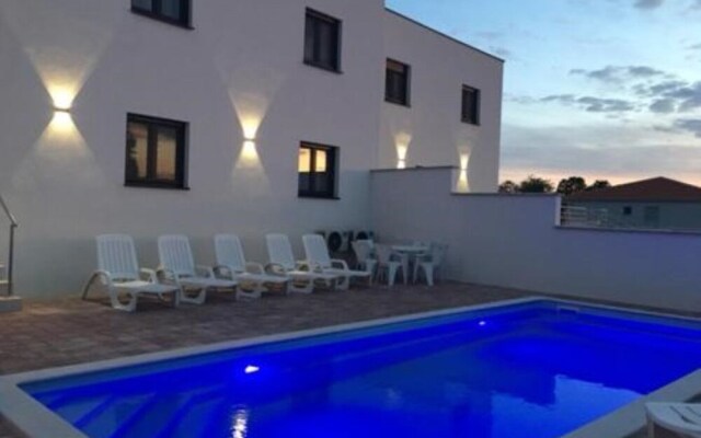 Noel - With Private Pool - A1-prizemlje
