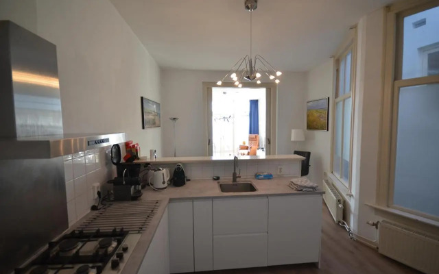 Fraai appartement direct aan zee op toplocatie.