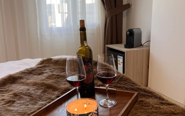 B.equine Range Hotel