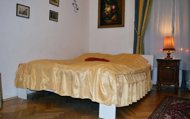 Vaci Street Apartments