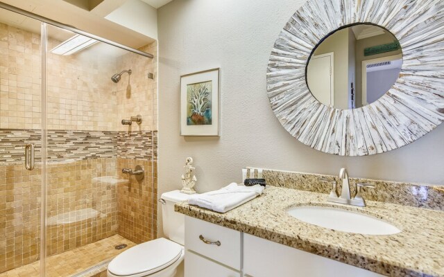 San Luis Condominiums