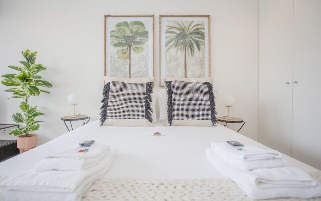 Liiiving - Luxury Gallery Apartment II