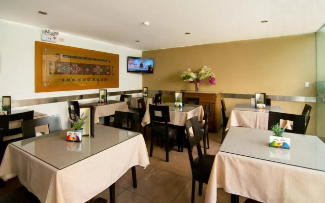 Hotel El Tambo 1