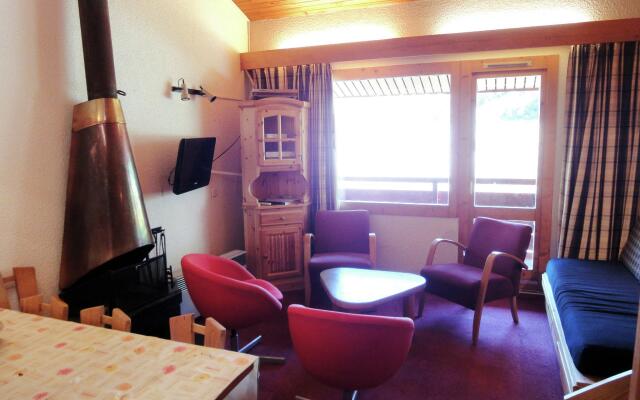 Mountain-View Apartment in Méribel with Balcony