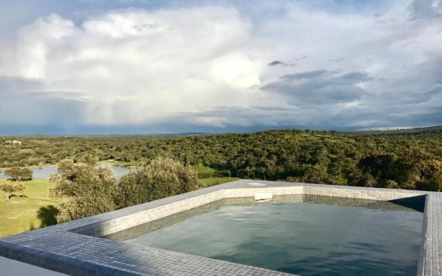 Monte Velho Equo-Resort