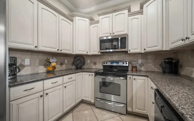 Owens Landing Amazing Views!