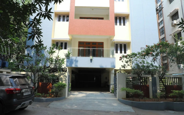 Sunrise Seaesta Service Apartments