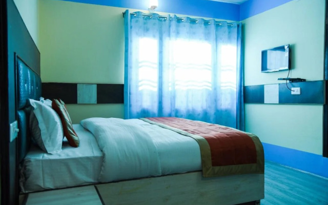 The Host By OYO Rooms