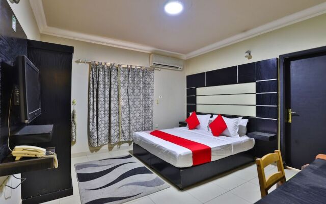 OYO 268 Durrat Alamaken Furnished Apartments