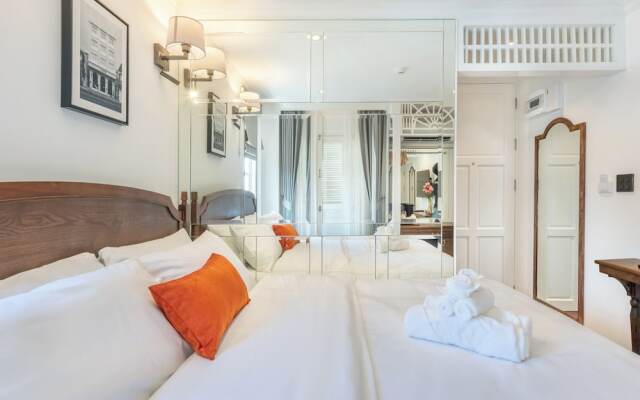 Cherie Bangkok Boutique Hotel