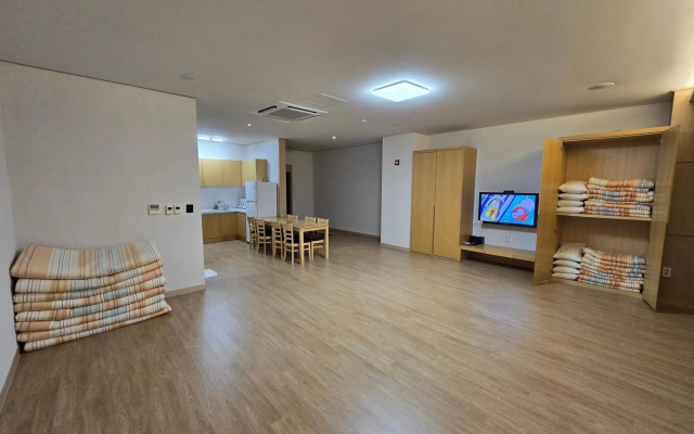 Narsha Hotel