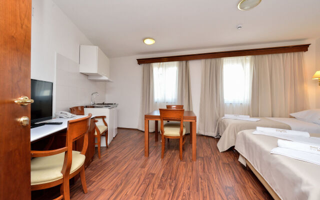 Hotel ZaDaR