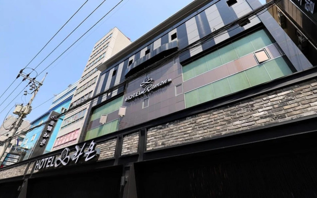 Shincheon Ramon Hotel