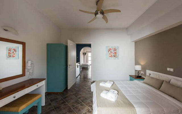 Balos Beach Hotel