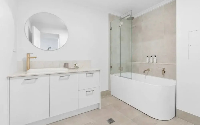 Camperdown Cozy Corner 2