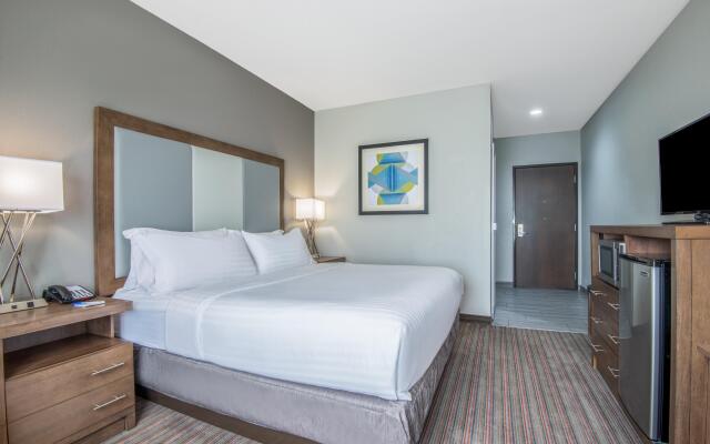 Holiday Inn Express & Suites Stillwater - University Area, an IHG Hotel