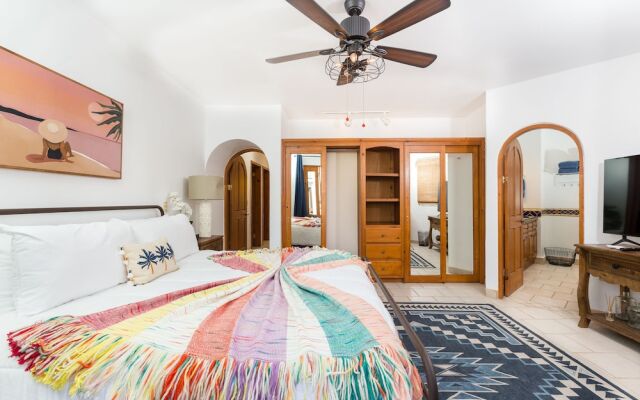 Casita de Maria by Kivoya