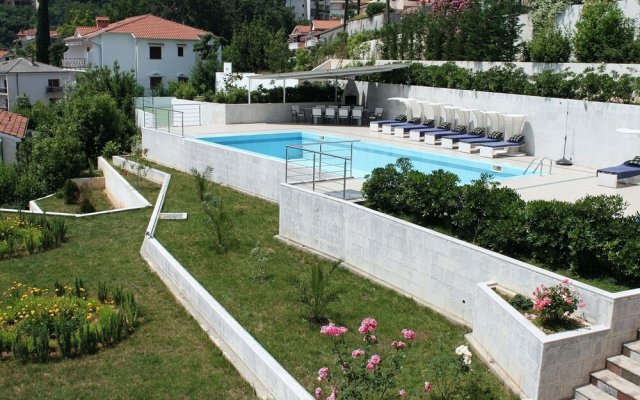 Exclusive Villa Calista in Opatija for 8 People With Pool and Silk Bedding