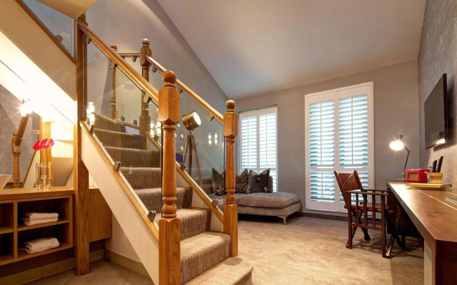 Oddfellows Chester Hotel and Apartments