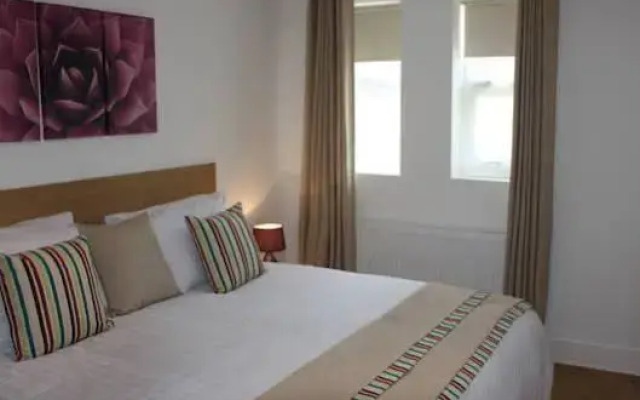 Apple Apartments East London