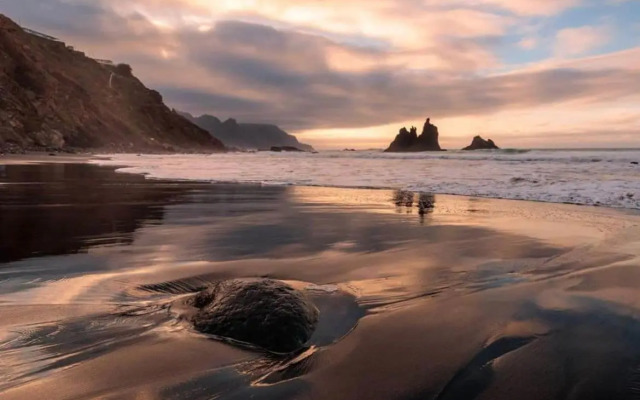 Oasis Penthouse in Santa Cruz by Edén Rentals