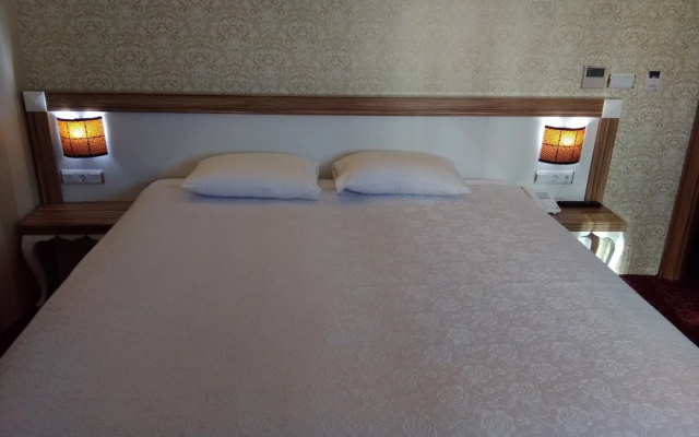 RMS Atlas Otel